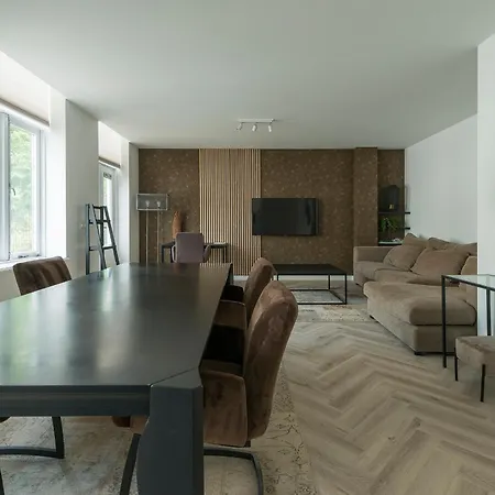 New Xl Prestige With Balconies Apartmán *