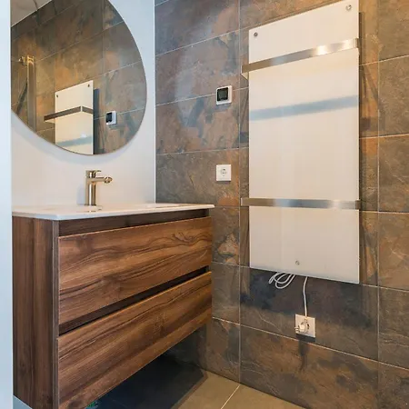 New Xl Prestige With Balconies רוזנדאל